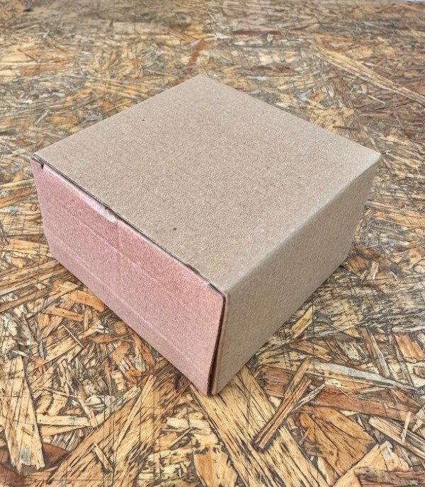 Producto - CAJA ECOMMERCE -COD CC106  medida 10x6x10