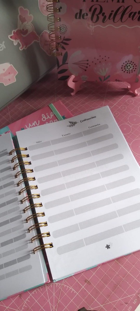 Producto - Agenda docente - Nivel primario - b/n - 5