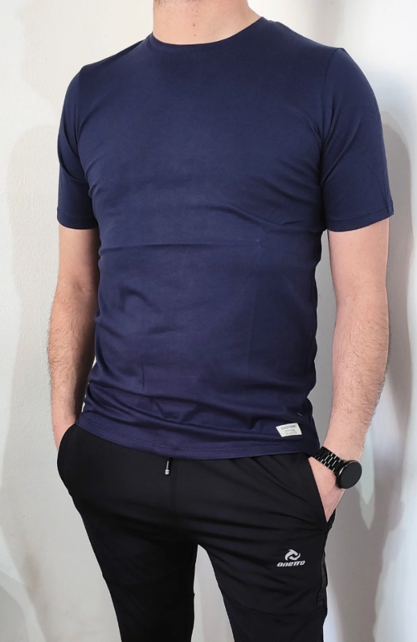 Producto - REMERA DE ALGODON AZUL MARINO