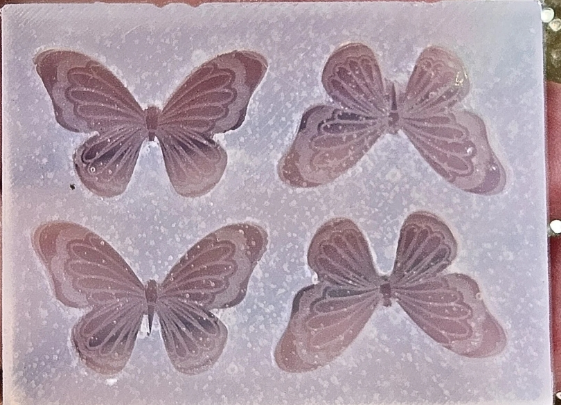 Producto - 4 Mariposas Labradas
