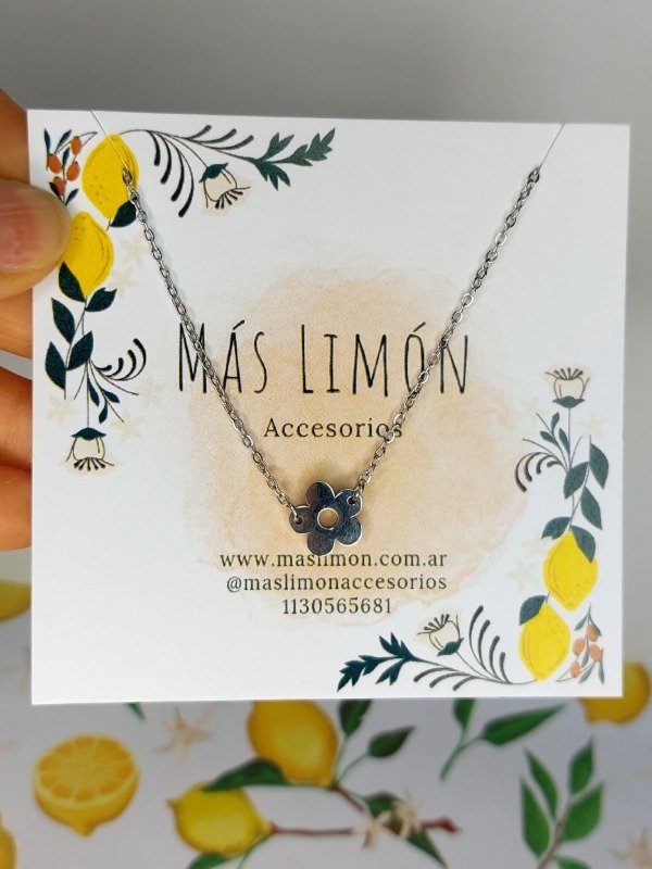 Producto - Collar flor