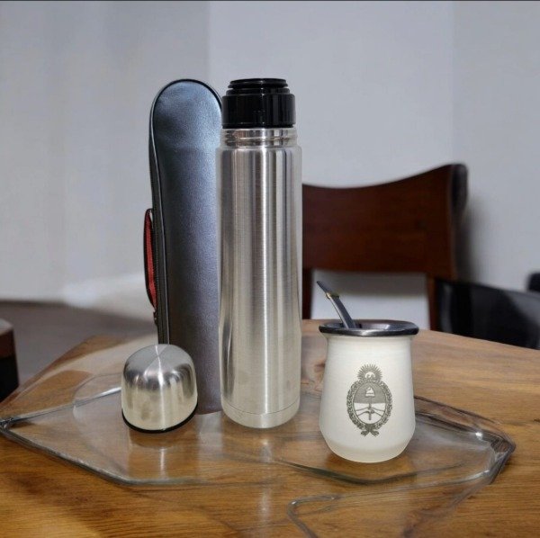 Producto - Mate de acero premium con bombilla y termo con funda