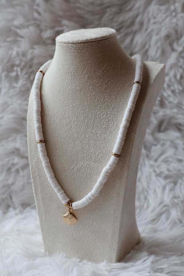 Producto - COLLAR OSTRA BLANCO