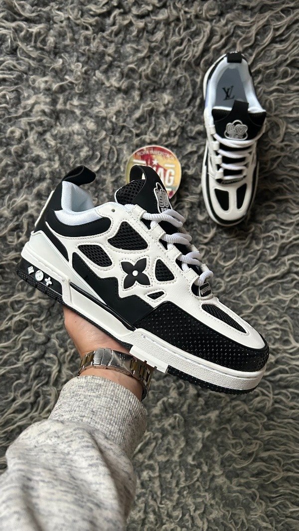 Producto - LV SKATE WHITE BLACK - 0