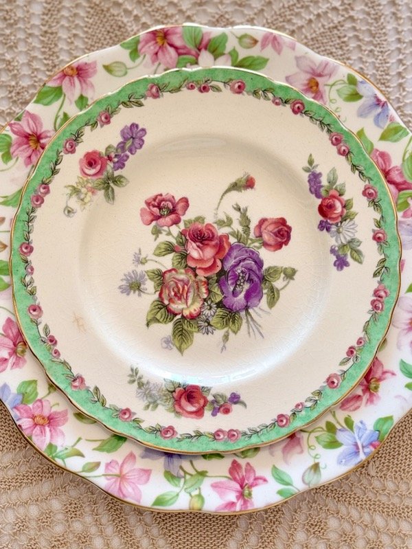 Producto - Plato Nancy Clarice Cliff