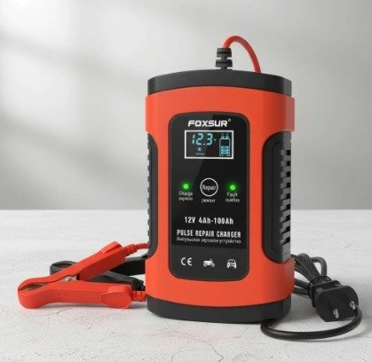 Producto - Cargador Inteligente para baterias 12v - 220v  Rojo y Negro