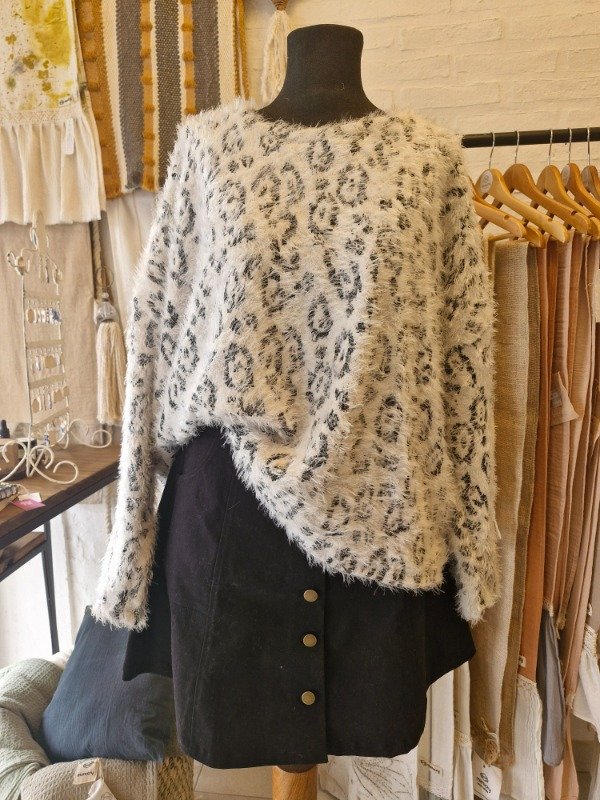 Producto - Sweater Leopardo