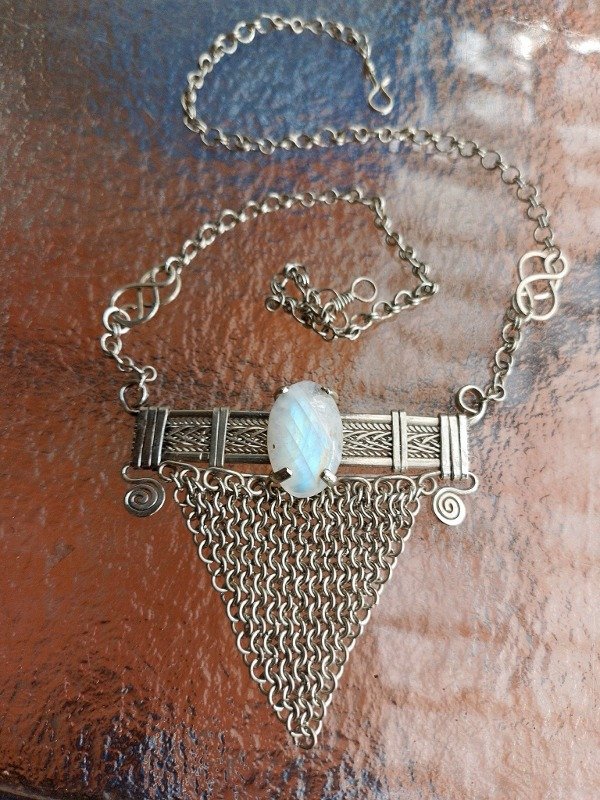 Producto - Gargantilla de Piedra Luna