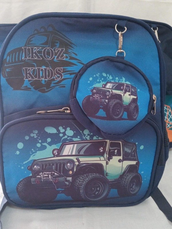 Producto - MOCHILAS  PARA JARDIN  - Camioneta 4x4