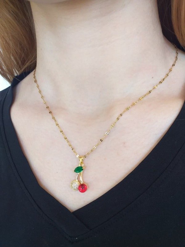 Producto - ADC0059 Collar Cereza Microestrass Hoja Verder