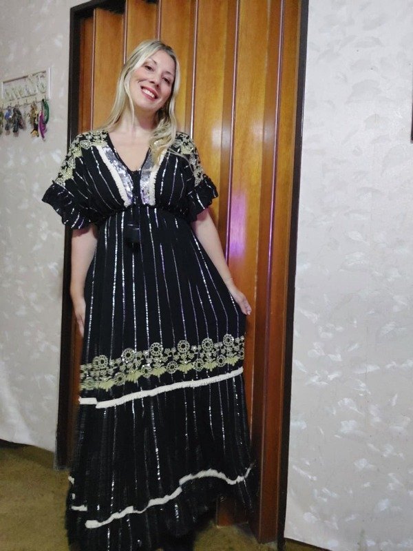 Producto - VESTIDO BLACK SHINE