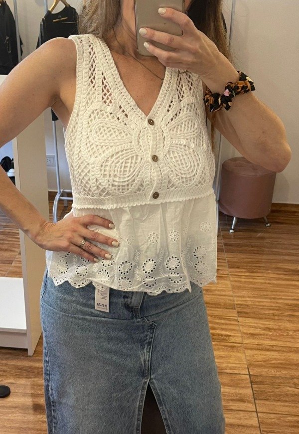 Producto - Blusa Crochet y Broderie Pili