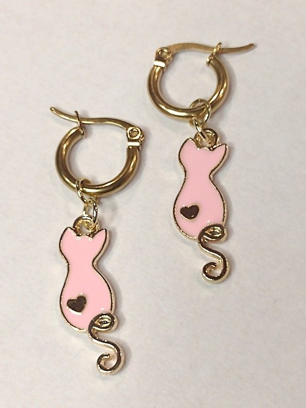 Producto - Aros argolla acero dorado gatitos rosas