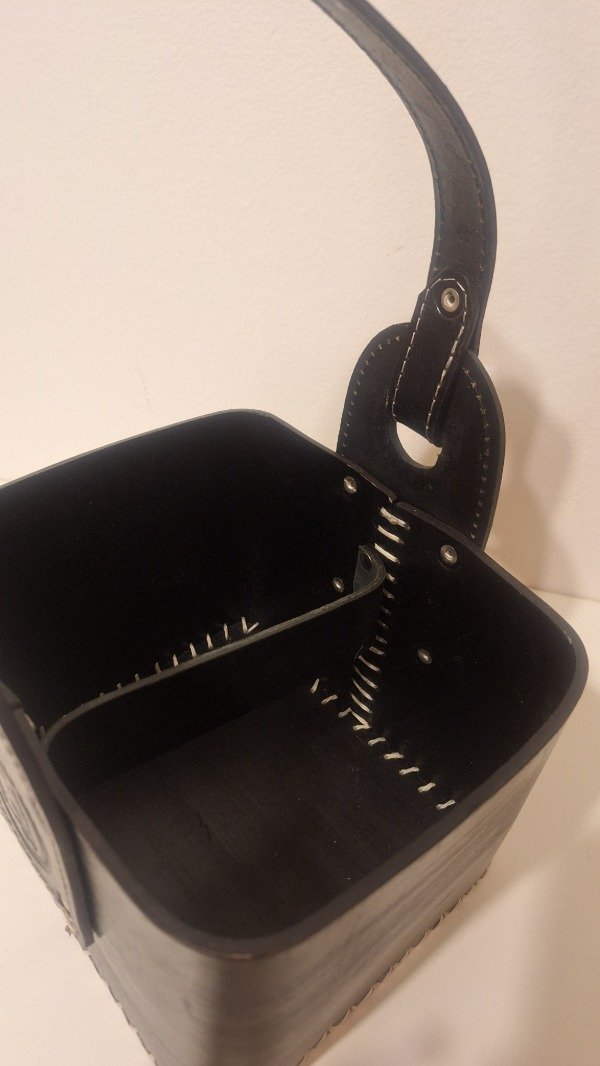 Producto - Canasta matera cuero negro