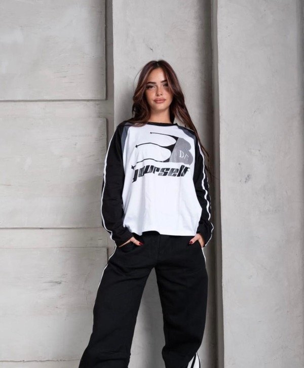 Producto - Remera yourself