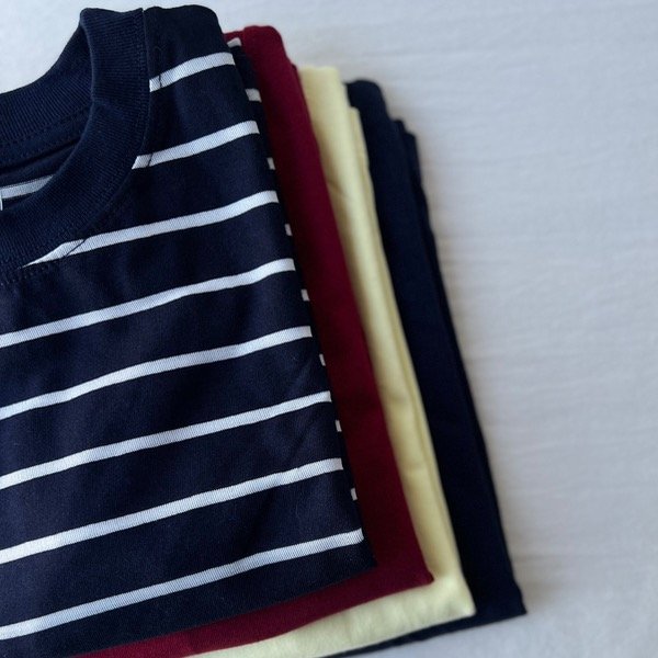 Producto - Cropped Boxy Fit - Rayas azul y blanco - 1