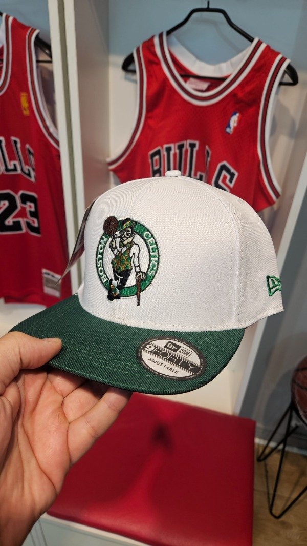 Producto - Gorra Cerrada Boston Celtics New Era