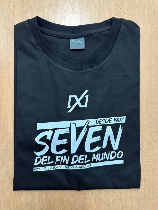 Producto - REMERA SEVEN DEL FIN DEL MUNDO NEGRA