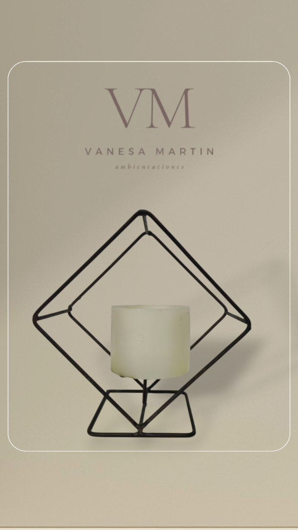 Producto - candelabro de matal (sin vela)