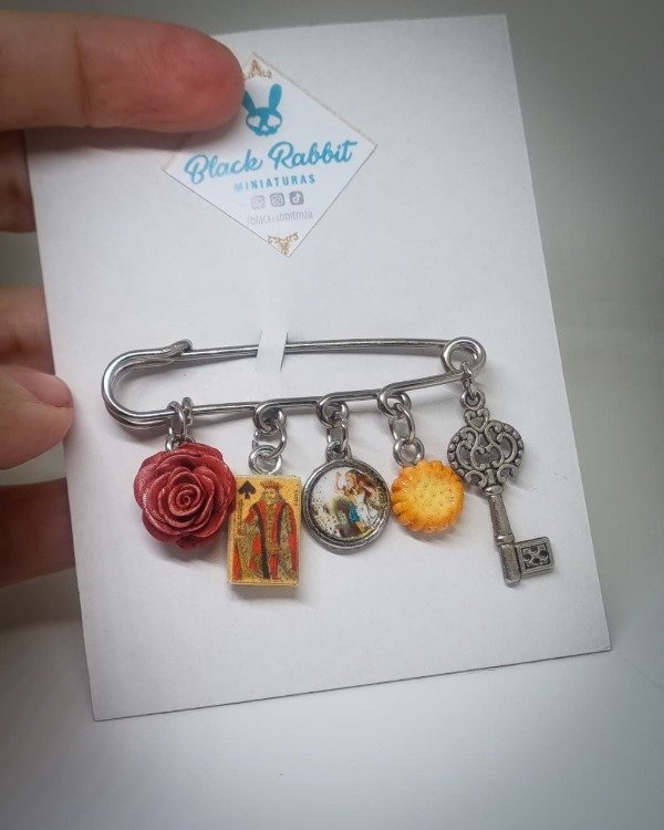 Producto - Prendedor Alicia E