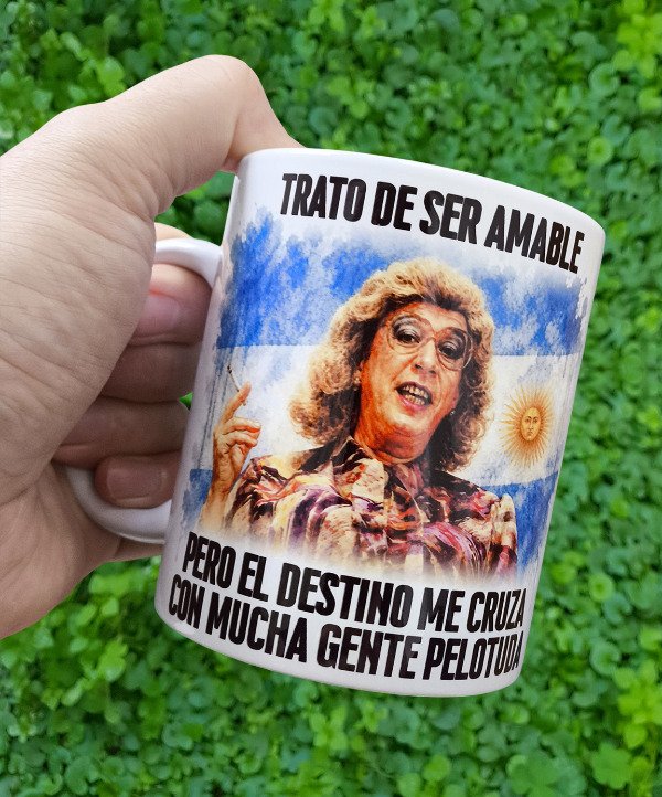 Producto - Trato de ser amable pero el destino me cruza con mucha gente pelotuda