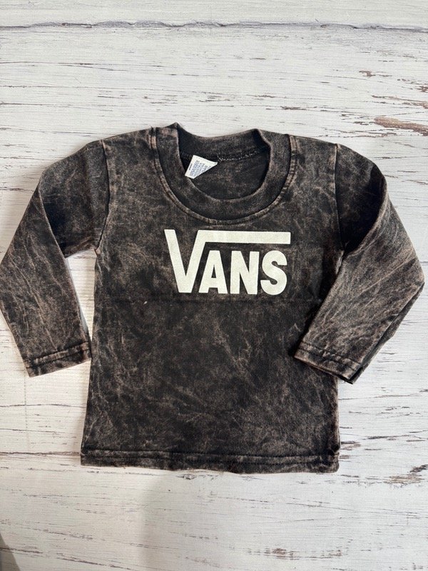Producto - Remera manga larga batik Vans clasica