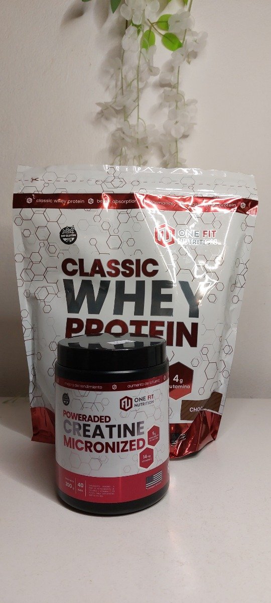Producto - combo proteina + creatina one fit