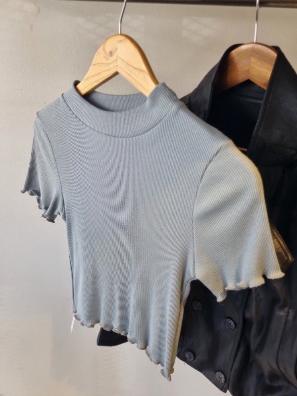 Producto - Polera roulett
