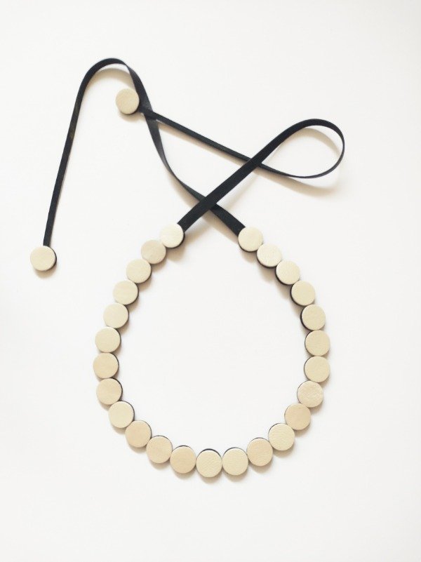 Producto - Collar Mini Perla Bifaz.Marfil+Negro - 1