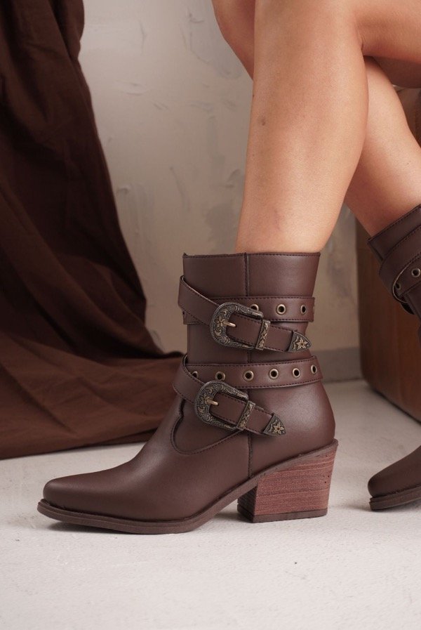 Cande choco de cuero — imagen 3