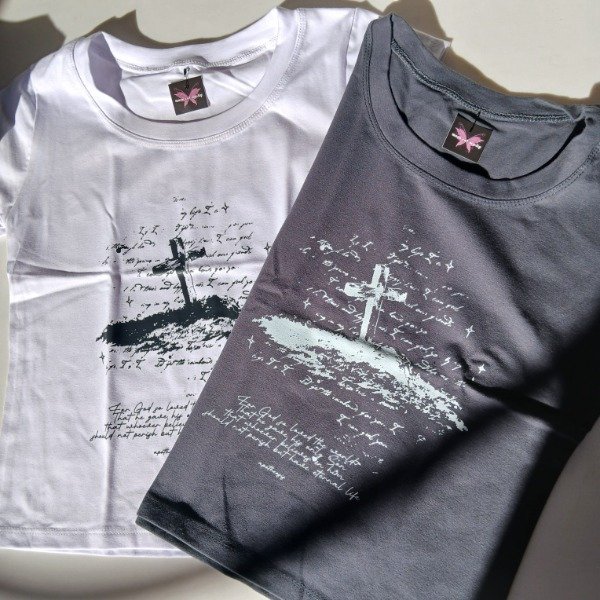 Producto - Remera cruz lll