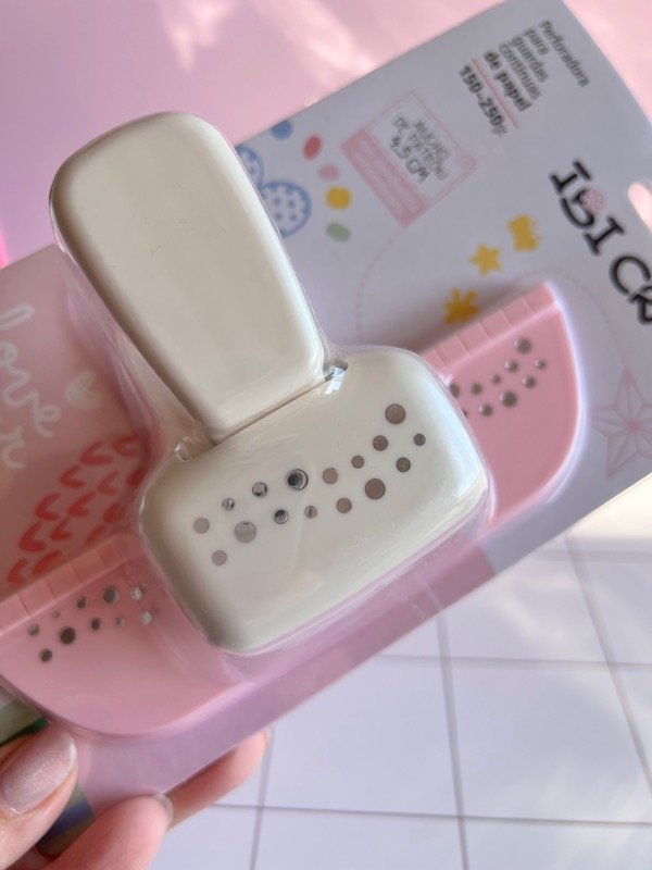 Producto - Perforadora guarda círculos