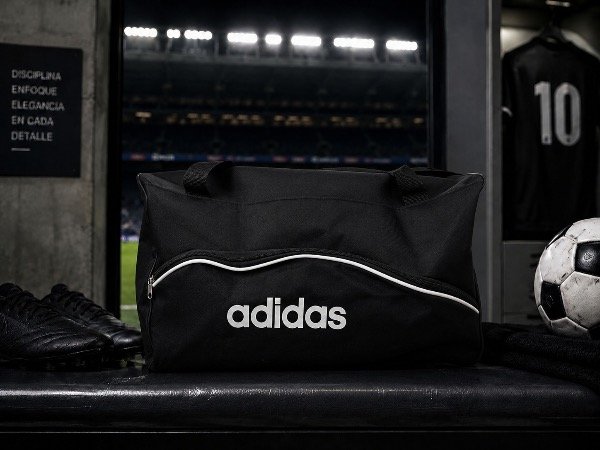 Producto - BOLSO DEPORTIVO MASCULINO - NEGRO (A)