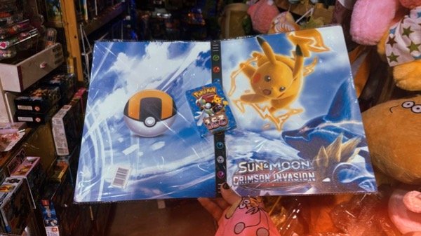 Producto - ÁLBUM GRANDE DE POKEMON CON CARTA