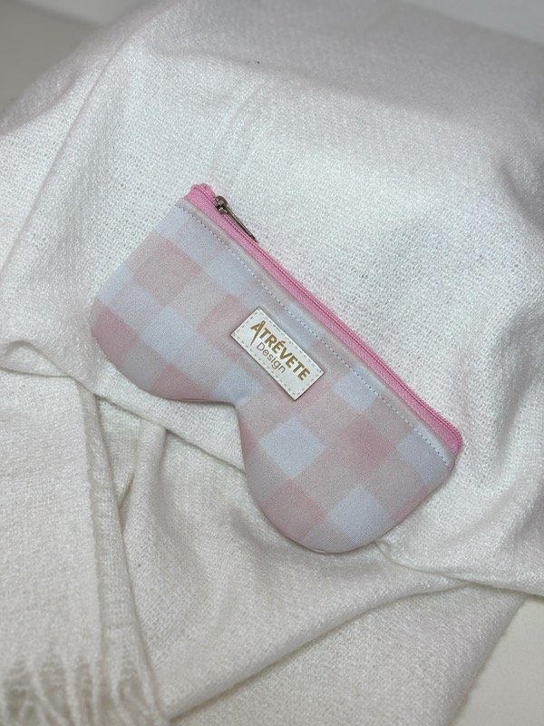 Producto - Porta lentes Emilia - cuadrille rosa claro