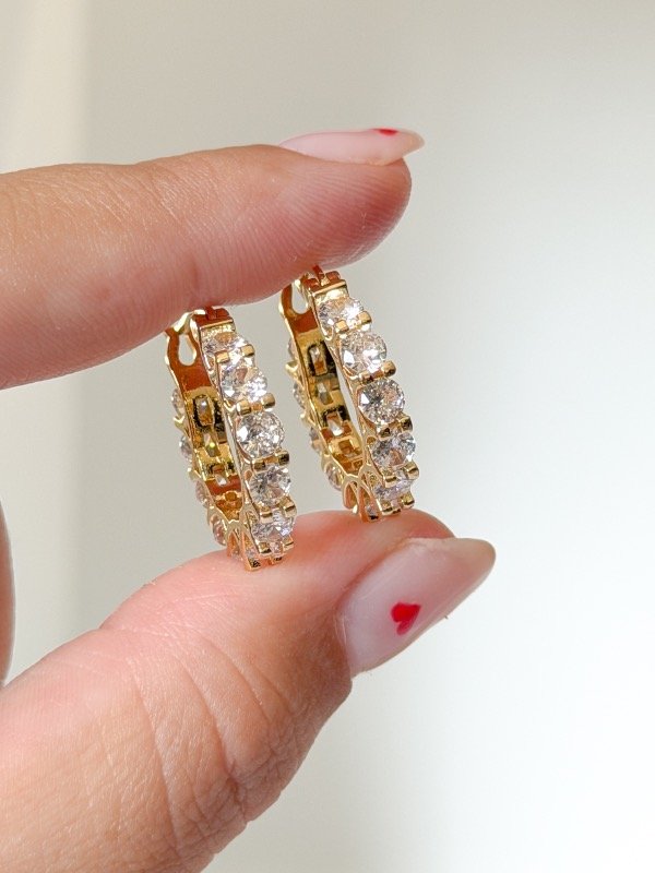 Producto - Argollas con stras-acero dorado