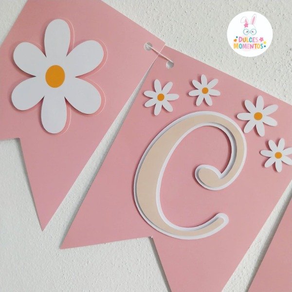 Producto - BANDERIN CON APLIQUES