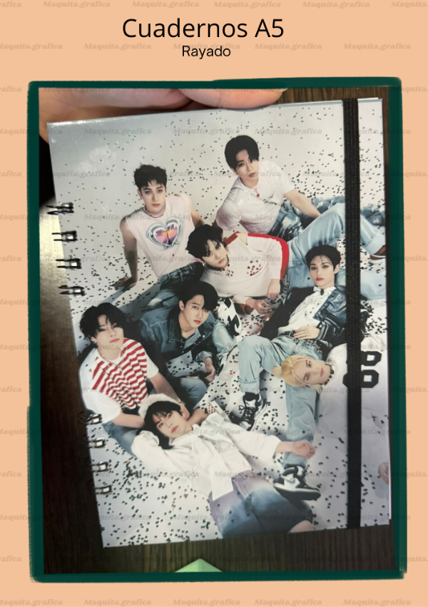 Producto - Stray Kids 4 - Cuaderno