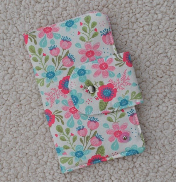 Producto - Billetera Portacelular Florcitas