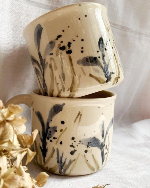 Producto - Taza azul Lirios de cerámica