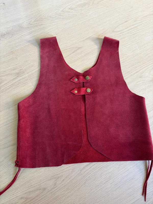 Producto - Chaleco bordo - 1