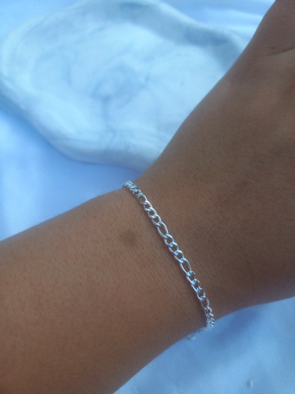Producto - pulsera ramiro fina white
