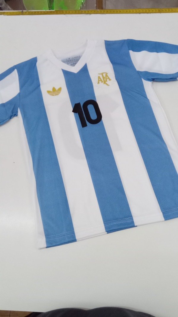 Producto - Remera Argentina infantil