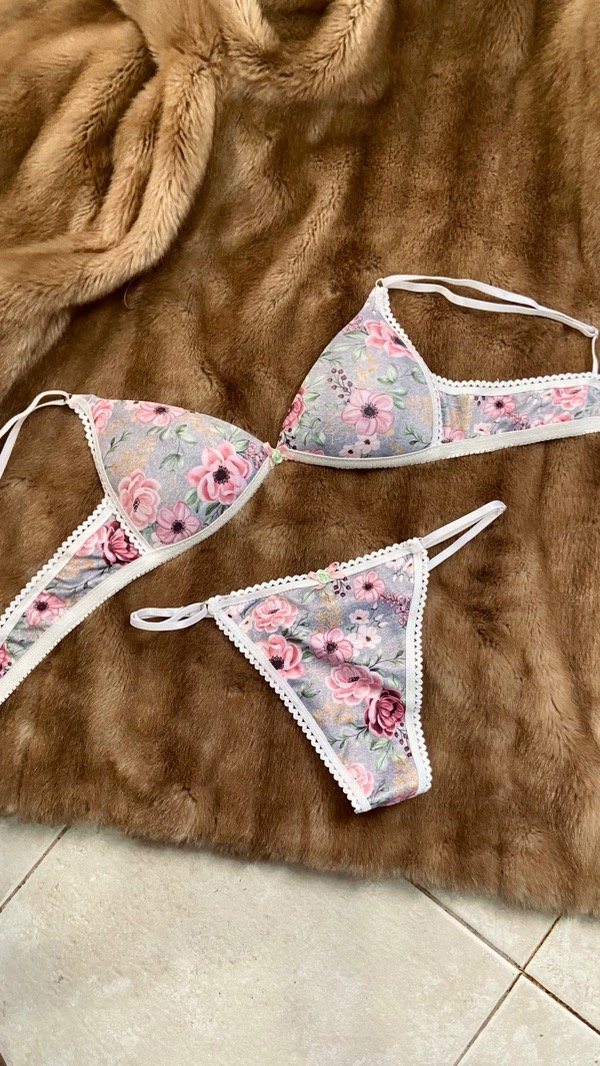 Producto - Conjunto Flora Gris