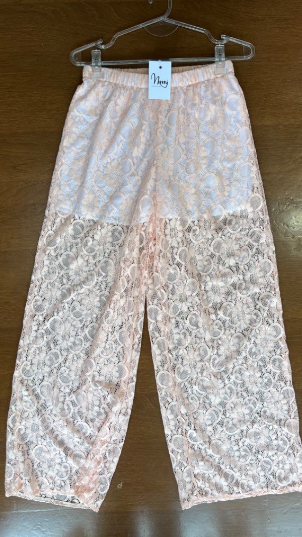 Producto - PANTALÓN ENCAJE CON SHORT
