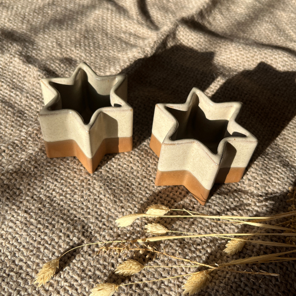 Producto - Candelabros Maguen David - 2 piezas en cerámica gres artesanal