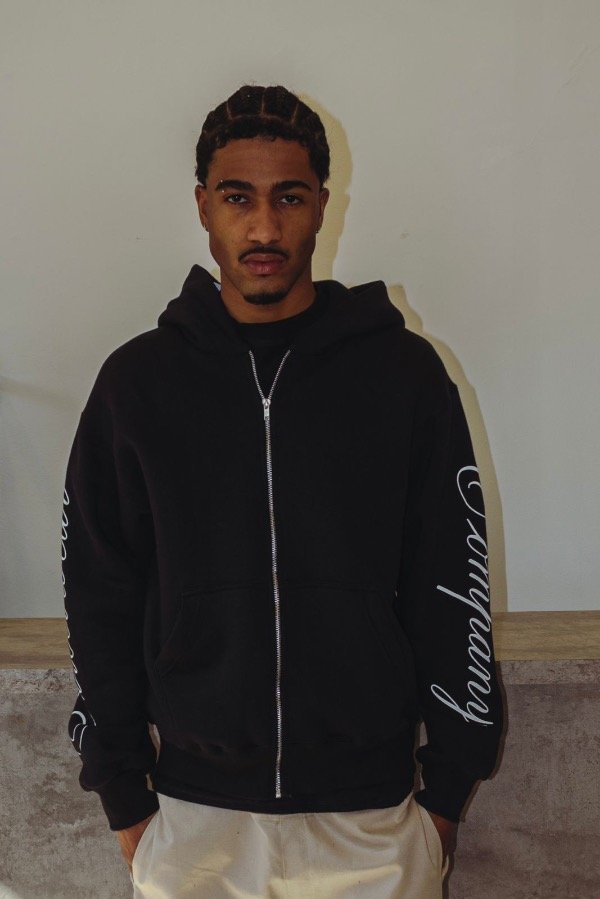 Producto - Campera Zip Black Letters