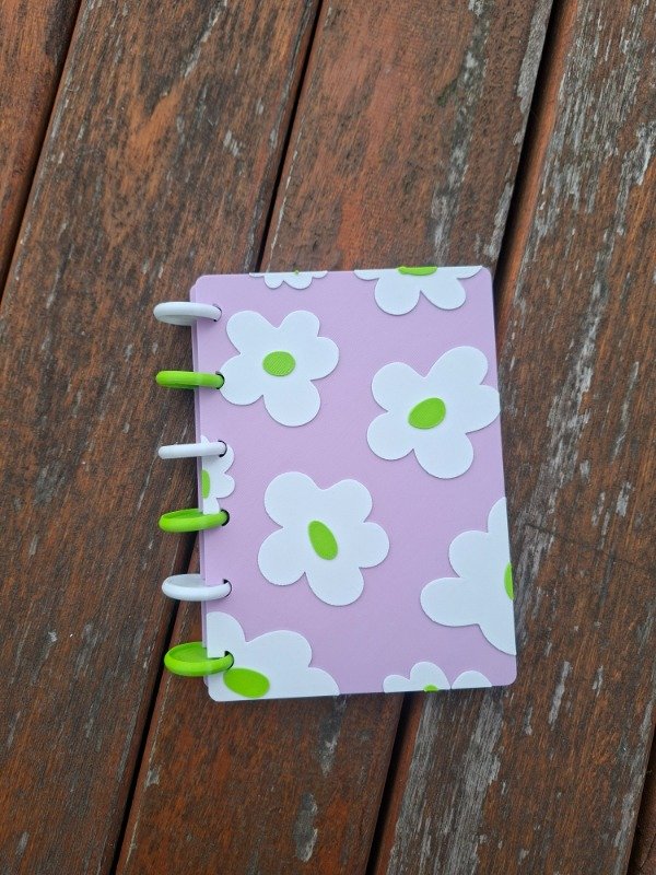 Producto - Anotador A6 - Flores blancas fondo lila II