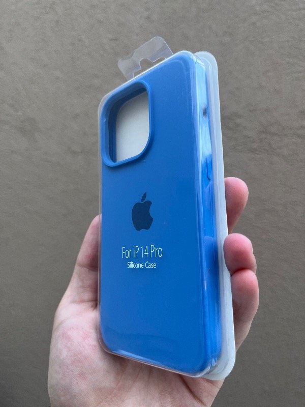 Producto - Silicone 14 pro azul fuerte