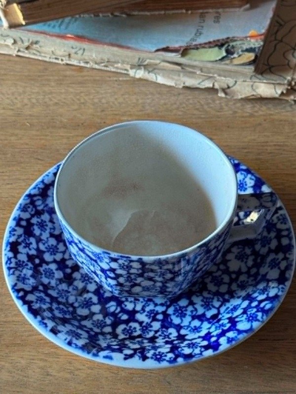 Producto - Taza de té de semi porcelana inglesa Soho Pottery Chantilly